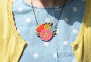 layla amber poppy posy necklace