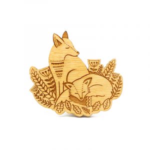 layla amber fox brooch