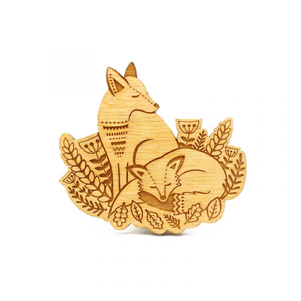 layla amber fox brooch