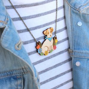 jack russel necklace layla amber