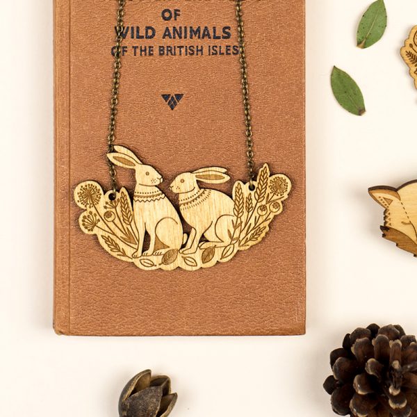 layla amber spring hare necklace