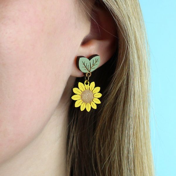 layla amber sunflower earrings