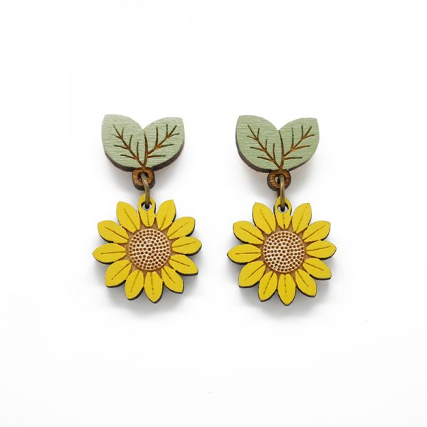 layla amber flower earrings