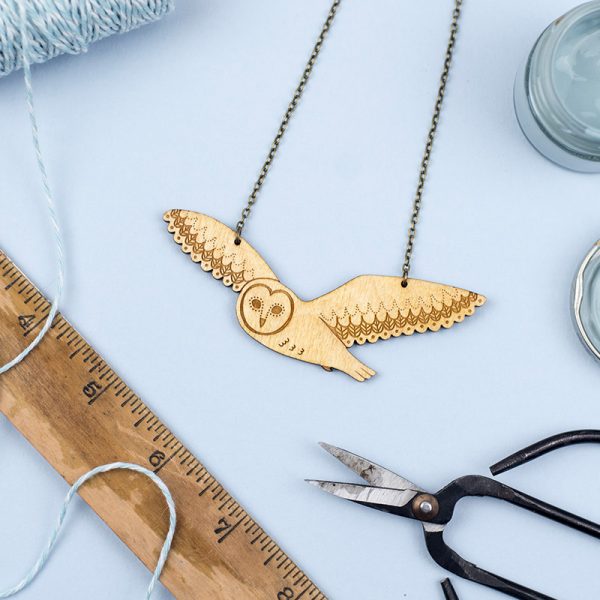 layla amber flying owl necklace