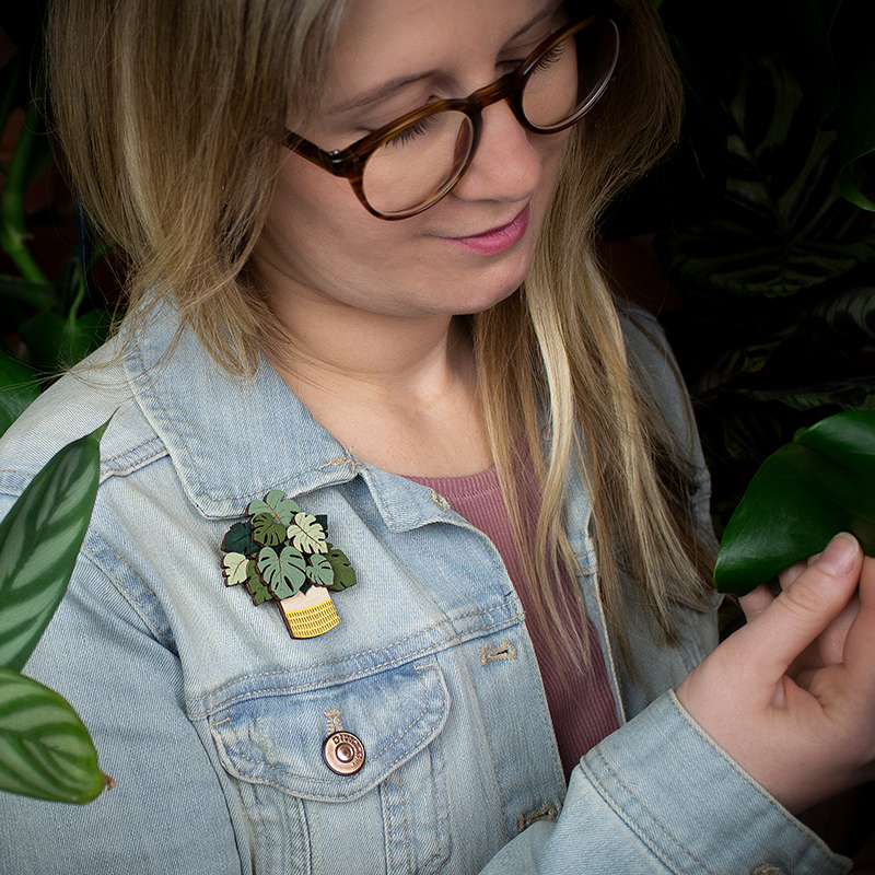 Monstera Deliciosa Brooch - Image 3