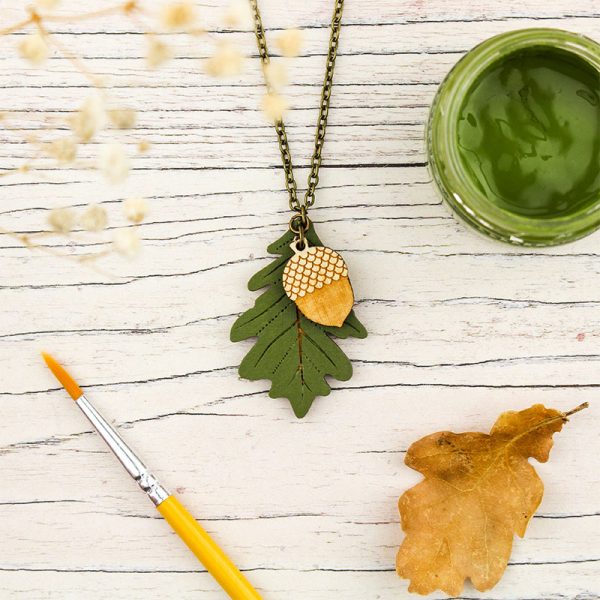Green Oak Leaf & Acorn Necklace - Image 3