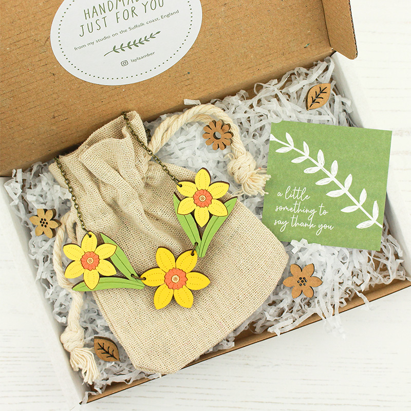 Spring Daffodil Necklace - Image 3