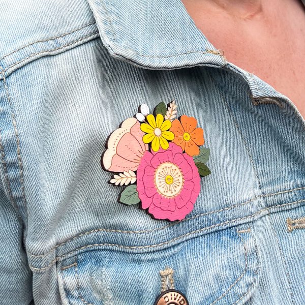 Summer Wildflowers Brooch - Pink - Image 2