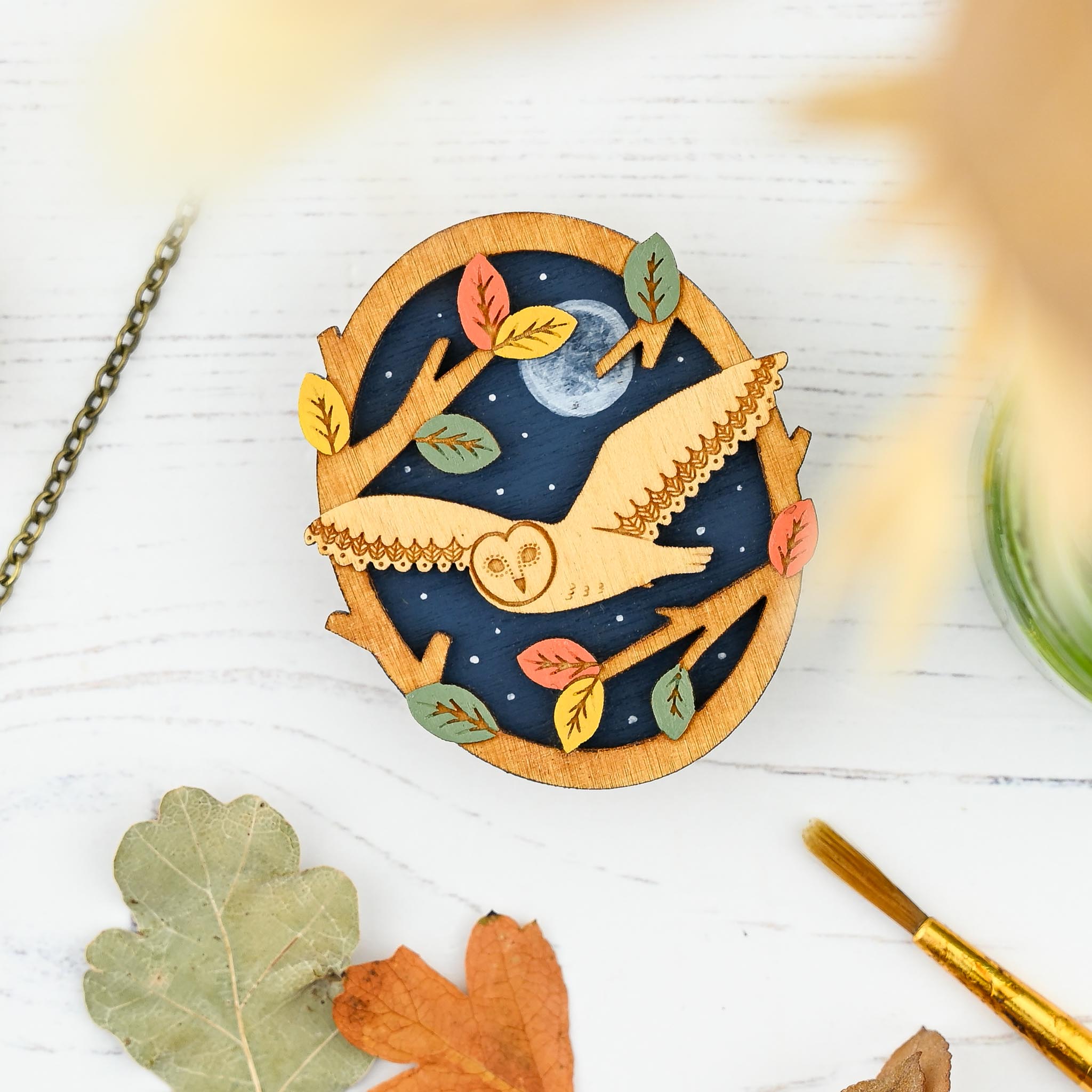 Gliding Barn Owl Brooch - Image 4